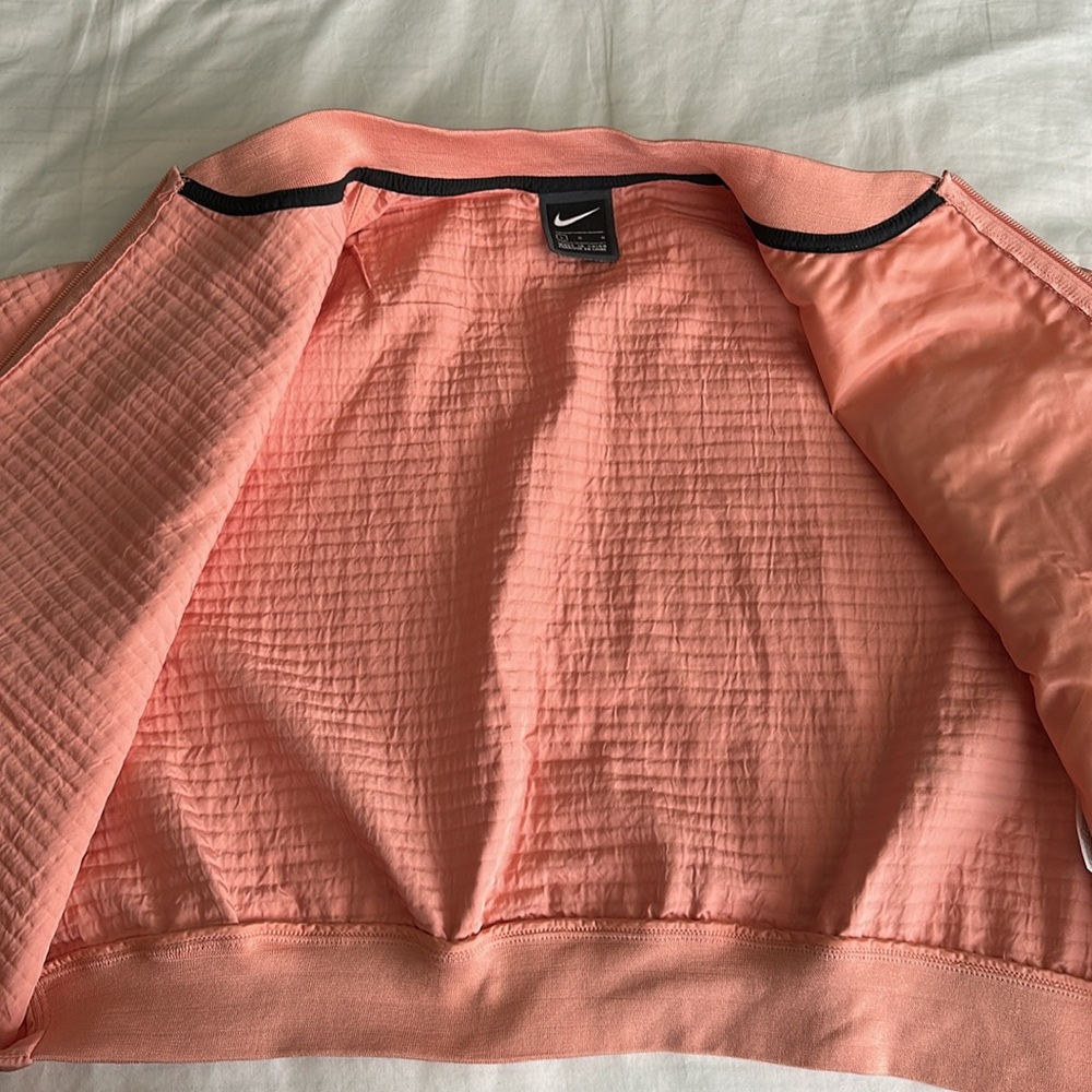 Nike Women's Light Salmon/Coral Quilted Jacket - Picture 5 of 5